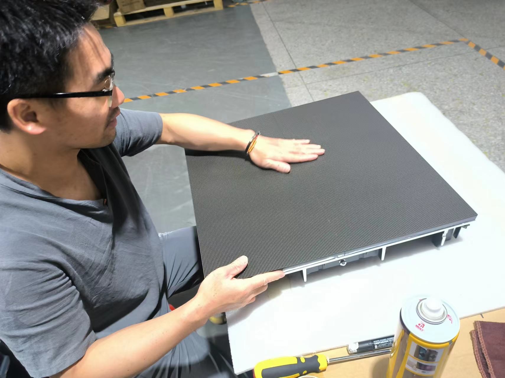 Shenzhen Led King Technology Co., Ltd. ligne de production en usine