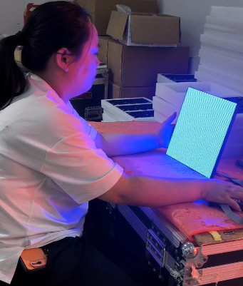 Shenzhen Led King Technology Co., Ltd. ligne de production en usine