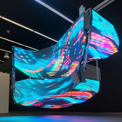Panneau d'affichage d'écran LED souple et lisse Affichage LED irrégulier intérieur