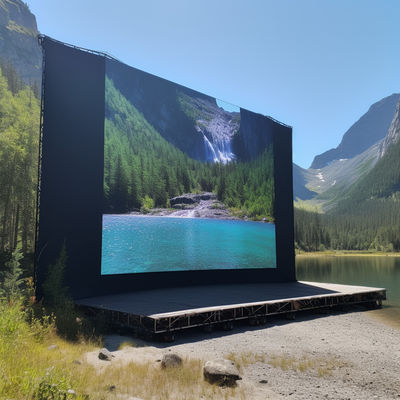 4.81mm Pixel Pitch LED Display Avec 8000cd/m2 de luminosité et une durée de vie de 100000 heures