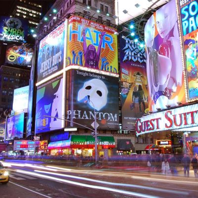 960*960 P5 P6.67 P8 P10 Écran d'affichage LED extérieur en couleur SMD RGB