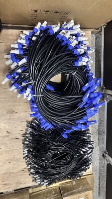 Écran d'affichage LED extérieur étanche IP65 avec une durée de vie de 100 000 heures et un boîtier en aluminium moulé sous pression