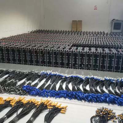 Écran d'affichage LED extérieur IP65 étanche à l'eau avec 4500-5500cd luminosité et 100000 heures de durée de vie pour une utilisation commerciale