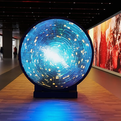 Affichage LED circulaire IP65 à l'intérieur avec un taux de rafraîchissement de 3840 Hz