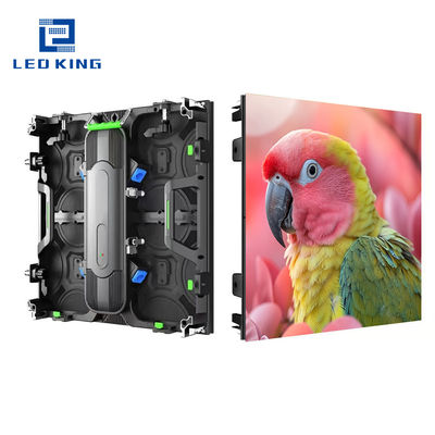 Taux de rafraîchissement 3840 Hz Écran d'affichage à LED intérieur avec angle de vision 170/120 et rapport de contraste 4000 1